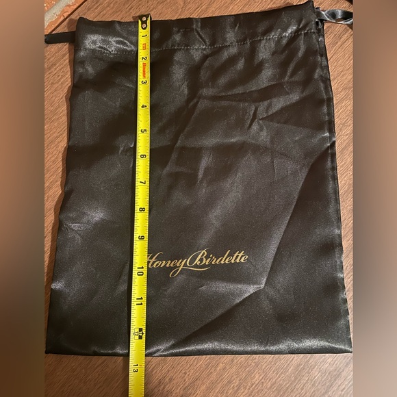 HONEY BIRDETTE Drawstring Dust Bags Sleeper Bags
**** Gold Edition **** - Picture 4 of 7